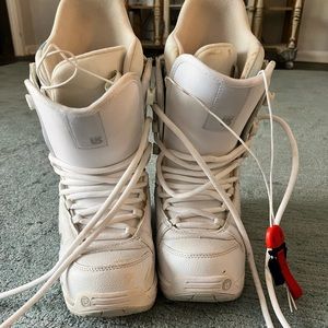 Burton snow boarding boots